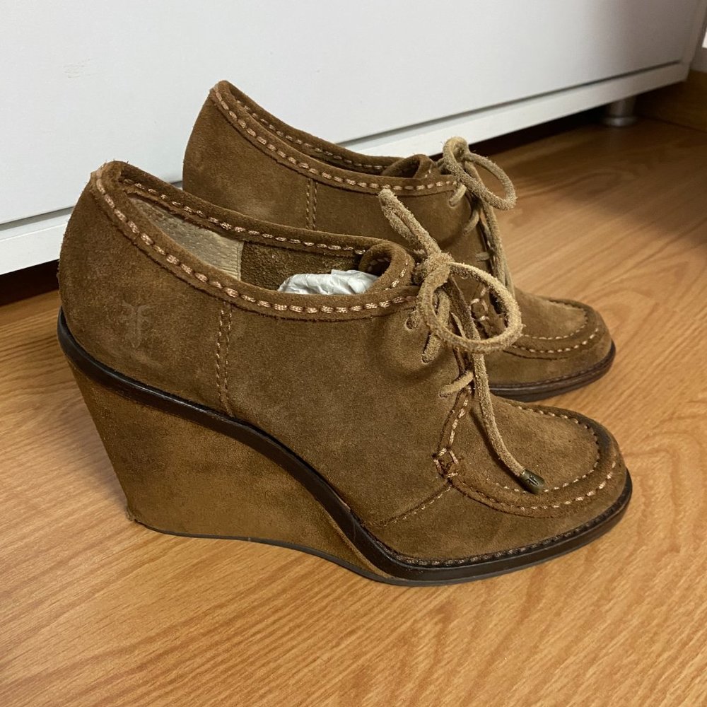 Frye Caroline Lace Up Wedge Pump - image 3